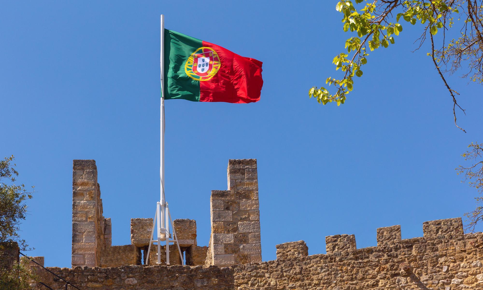 O projeto restringe a política migratória portuguesa.