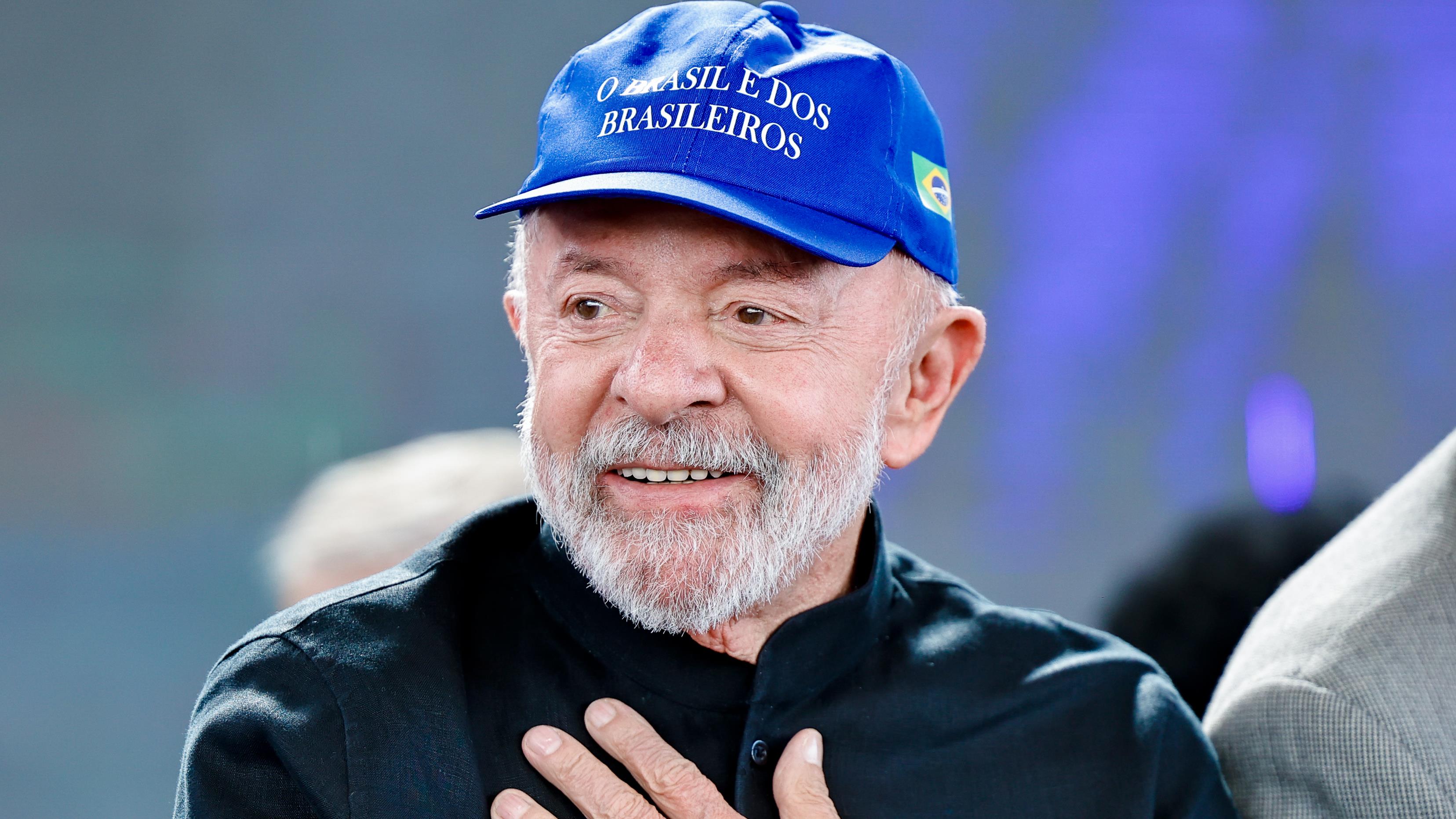 Declarações e alianças equivocadas de Lula provocam perdas comerciais e desrespeitam interesses do país.