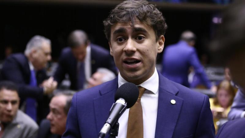 Nikolas Ferreira.