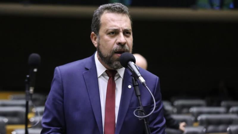 Guilherme Boulos.