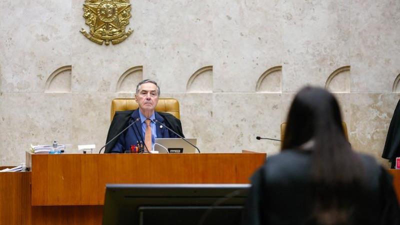 Ministro Barroso.