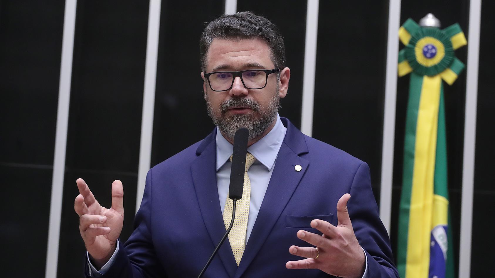 Pollon disse ter visto violência, humilhação e falta de assistência a homens e mulheres presos.