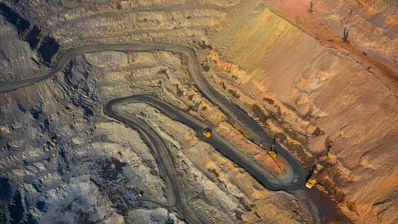 Com enorme diversidade mineral, Brasil pode liderar transição energética se unir segurança jurídica, proteção ambiental e competitividade global.