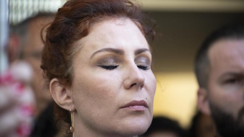 Audiência foi suspensa por decisão judicial após alegação de mal-estar.
