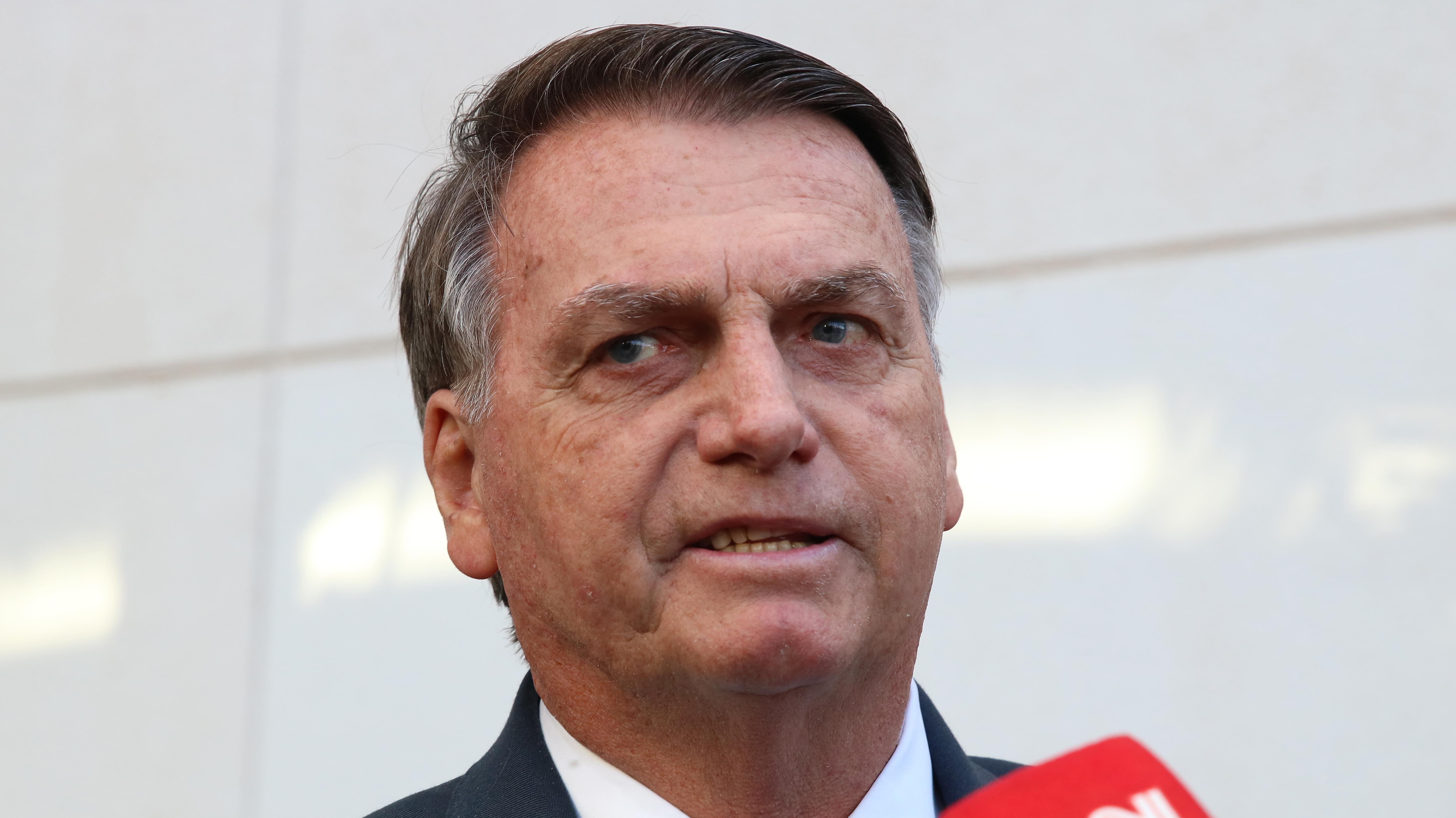 Bolsonaro foi homenageado pelas comissões de Segurança Pública e Relações Exteriores.