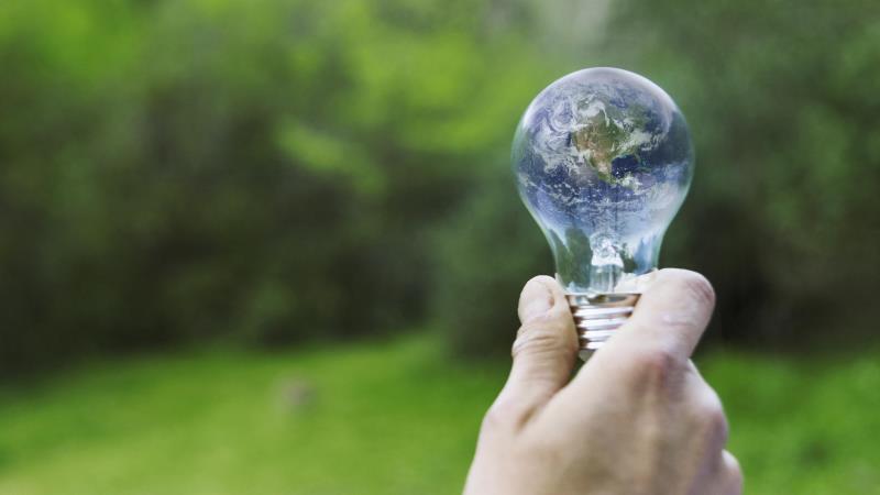 Lógica militar ignora a verdadeira guerra do século: a crise climática.