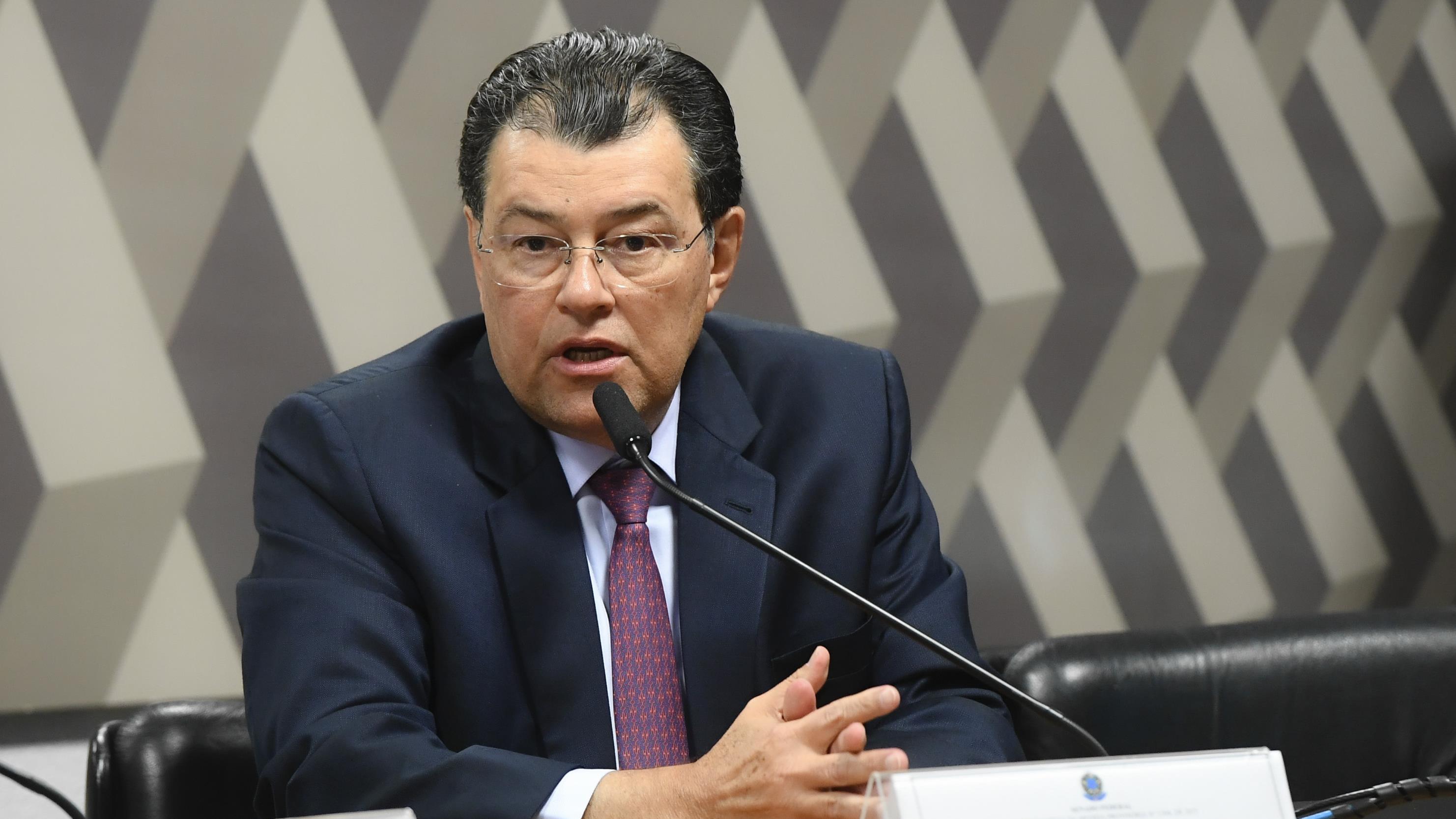 O relator da reforma tributária, senador Eduardo Braga.