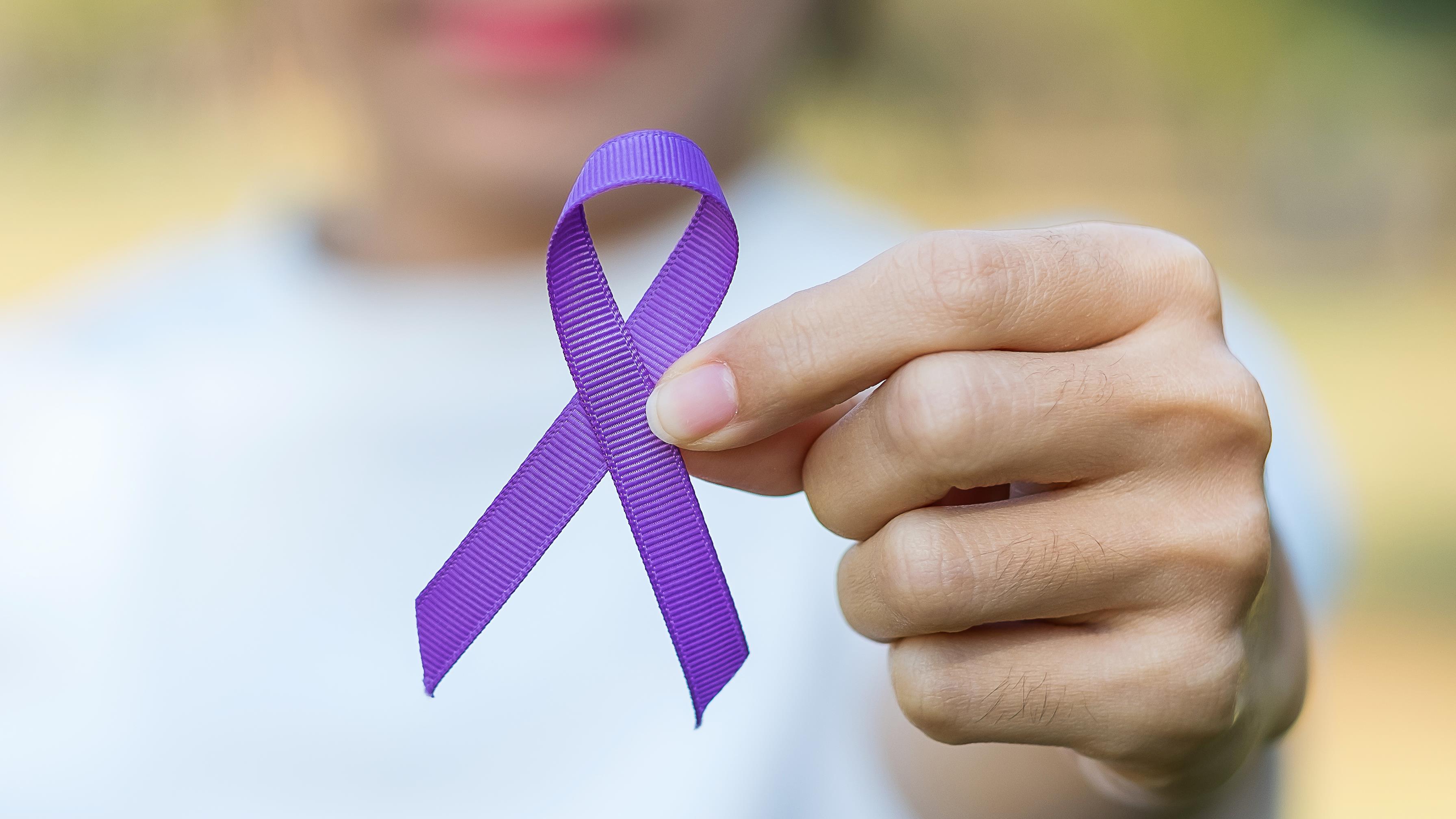 Projeto aprovado pelo Senado prevê avaliação de igualdade, combate à discriminação e participação feminina nas políticas públicas.