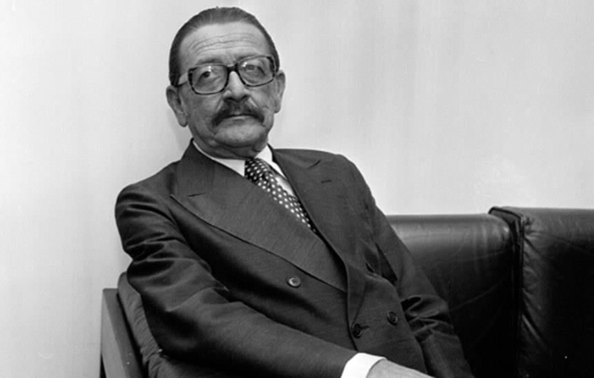 Teotônio Vilela presidiu a comissão mista que analisou o projeto de anistia e visitou presos políticos por todo o país.