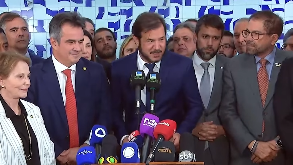 Ruptura com o Planalto estava programada para o final do ano, mas foi antecipada após atrito de Rueda com Lula.