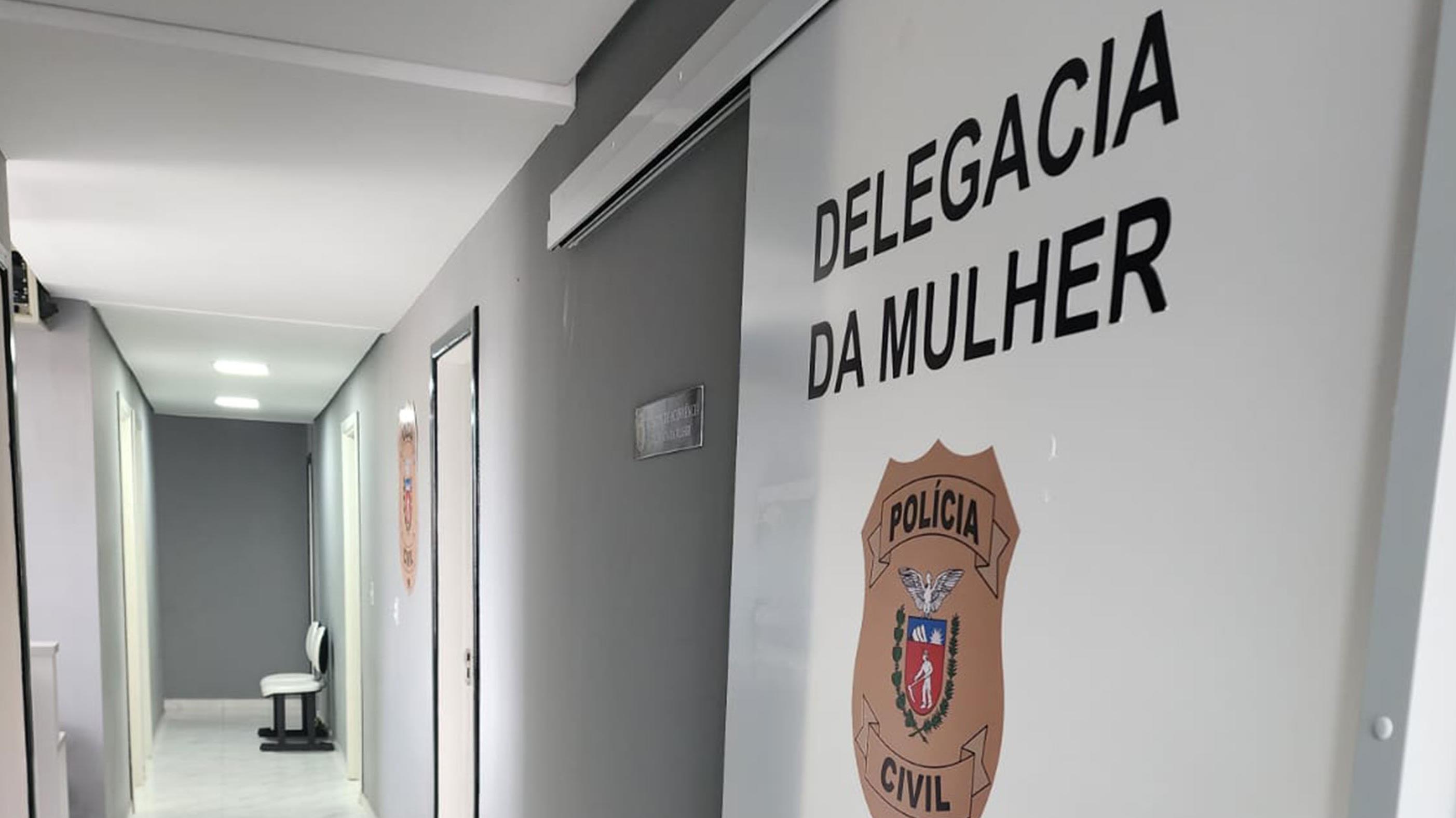 Delegacias da mulher poderão atender também crianças e adolescentes.