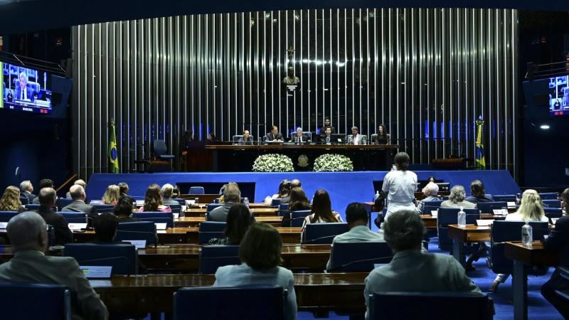 Senado também realiza homenagem ao Dia do Administrador no dia 9.