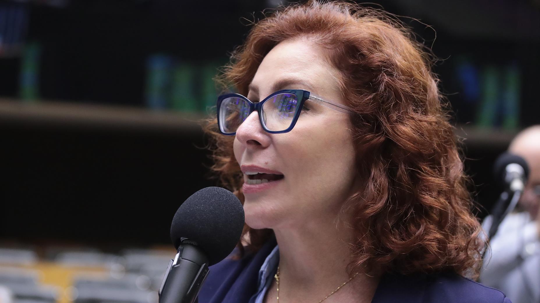 Zambelli também foi condenada por perseguir um jornalista com arma de fogo.