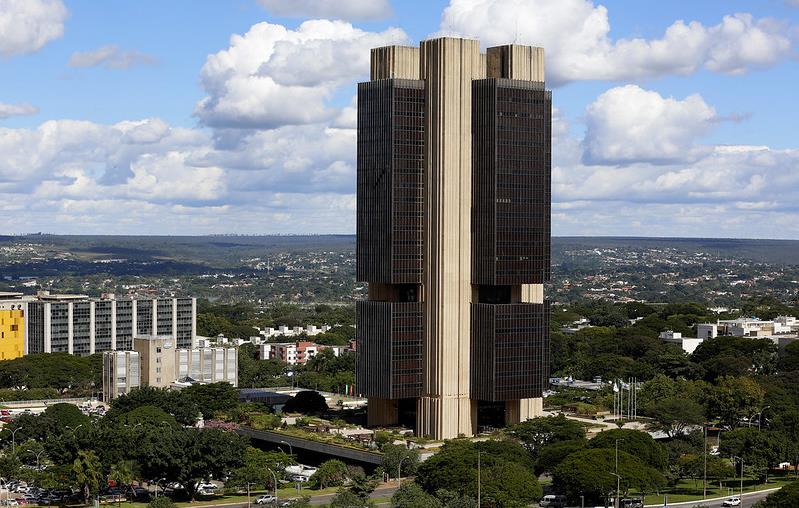 IBGE apontou crescimento de 0,4% no PIB brasileiro.