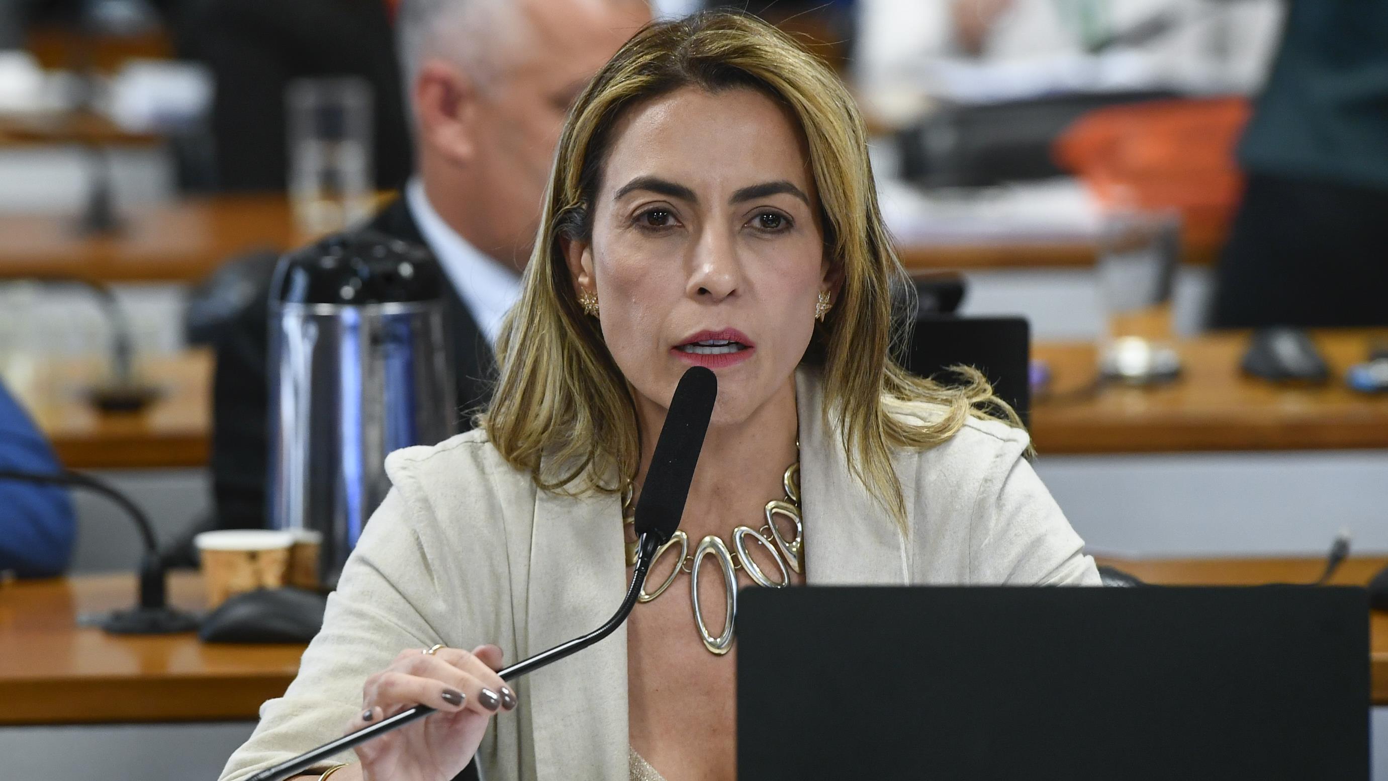 Soraya relata que episódios de assédio reduzem seu trabalho a 