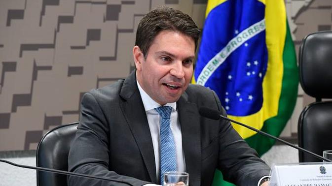 Ramagem responde pelos crimes de organização criminosa armada, abolição violenta do Estado Democrático de Direito e golpe de Estado.