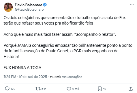 Flávio Bolsonaro elogia Fux.