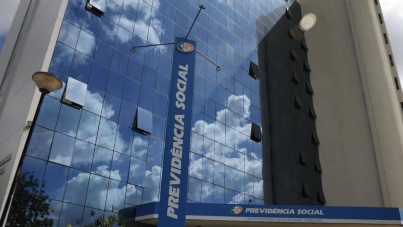 Medida aprovada busca reduzir filas e agilizar a concessão de benefícios previdenciários e assistenciais em todo o país.