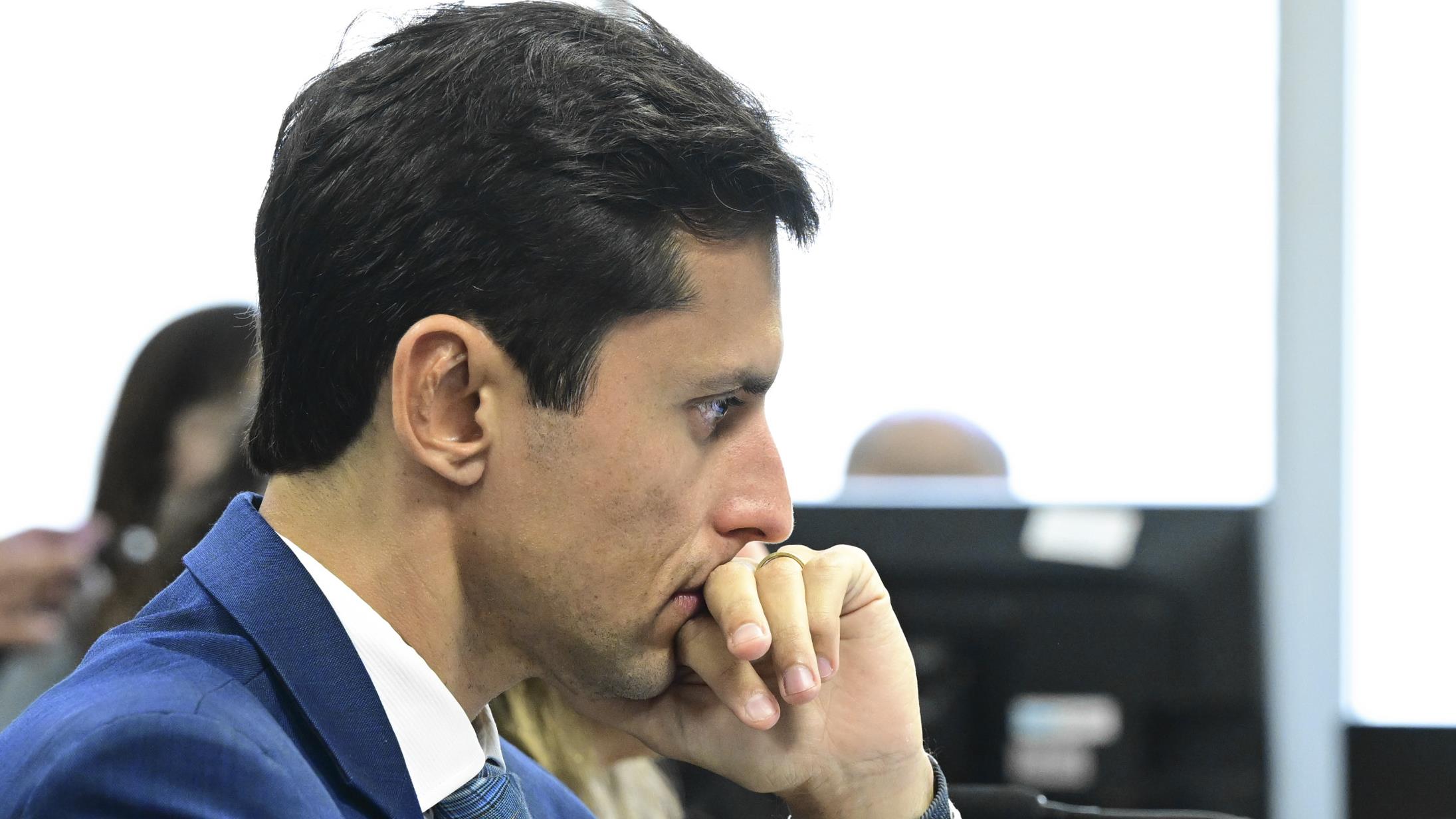 Duarte Jr também solicitou a quebra do sigilo bancário da esposa de Antônio Carlos.