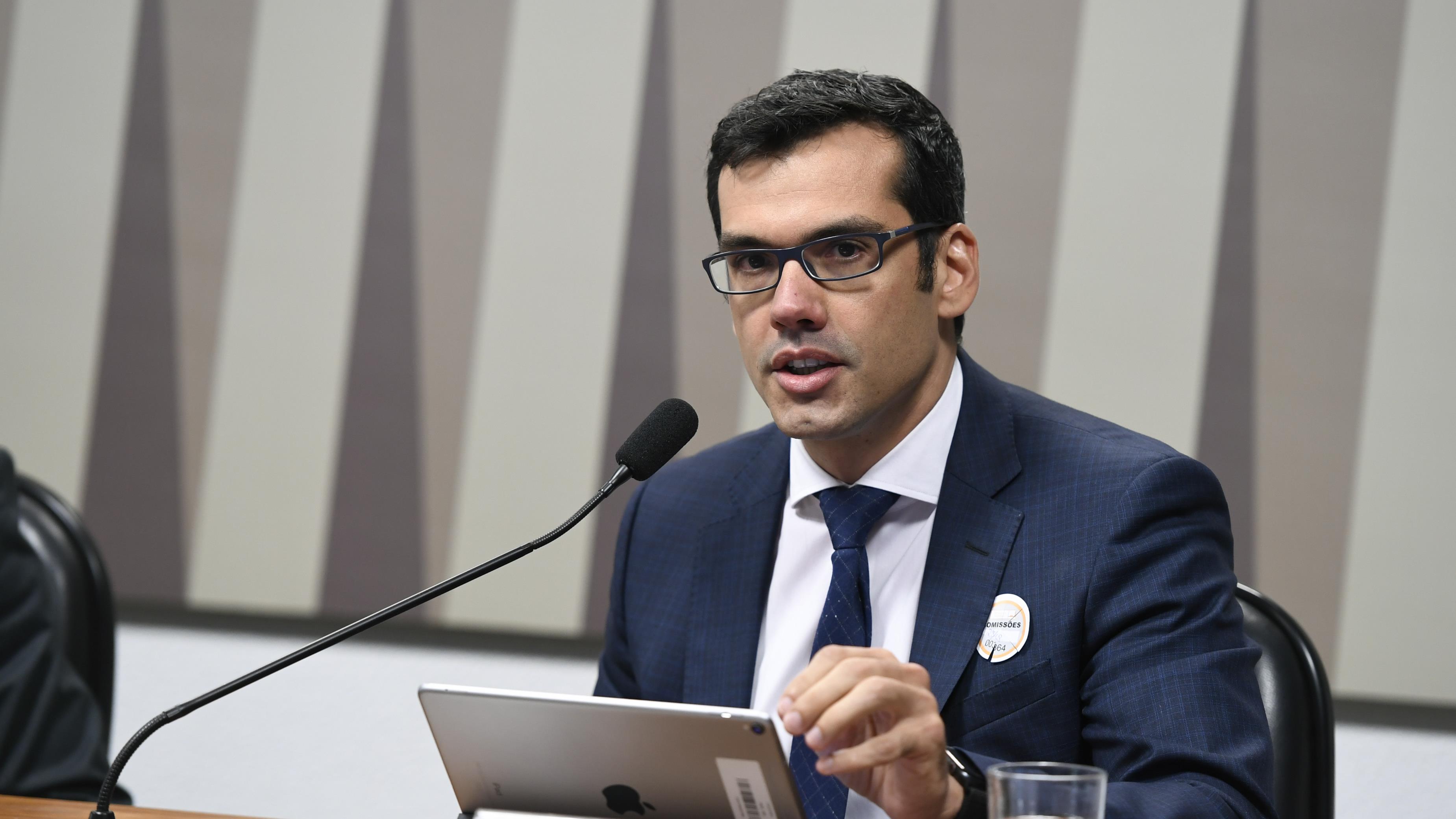 Emmanoel Schmidt Rondon assume em meio a disputa entre PT e União Brasil pelo comando da estatal.