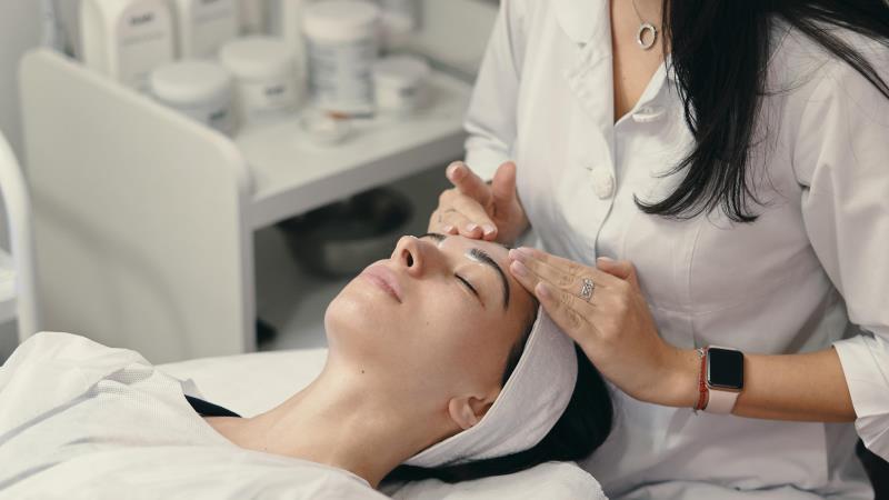 No Brasil, R$ 48 bilhões são movimentados anualmente no mercado de estética.