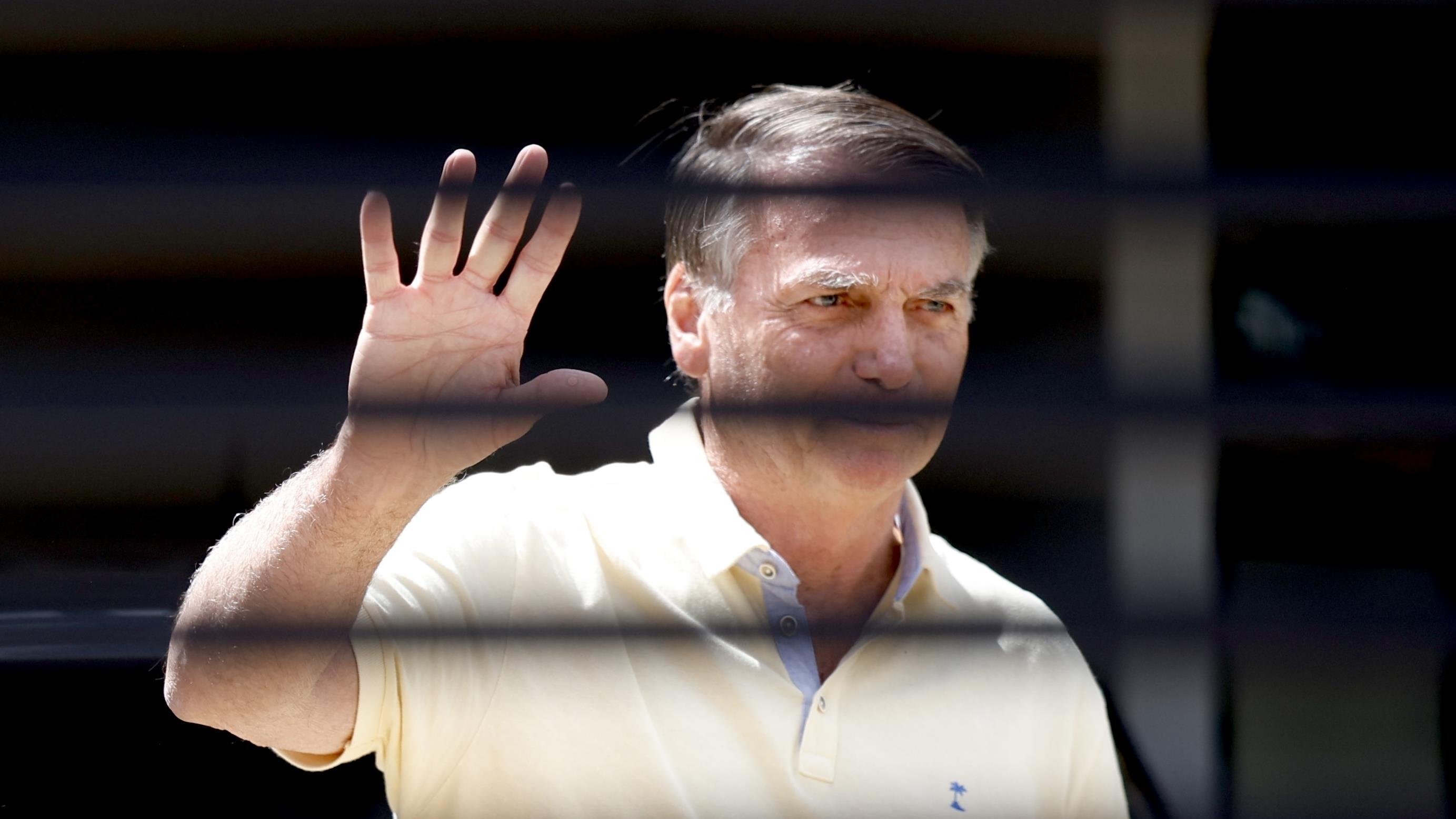 Bolsonaro está em prisão preventiva desde agosto, mas não foi denunciado pela PGR.