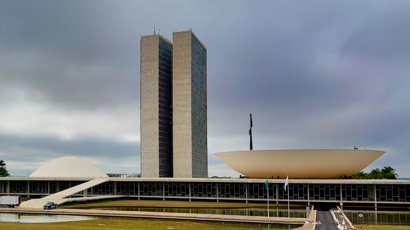 O Congresso está em descompasso e negligencia prioridades como clima, raça e gênero.