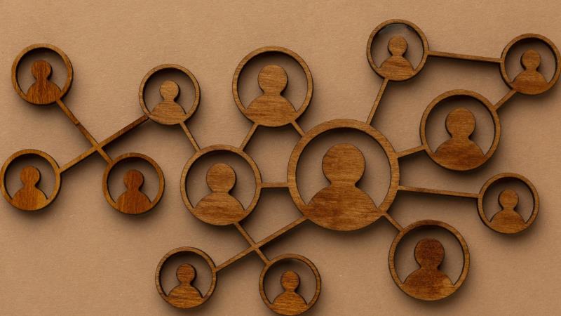 Insistir em modelos ineficientes drena recursos públicos e atrasa o país