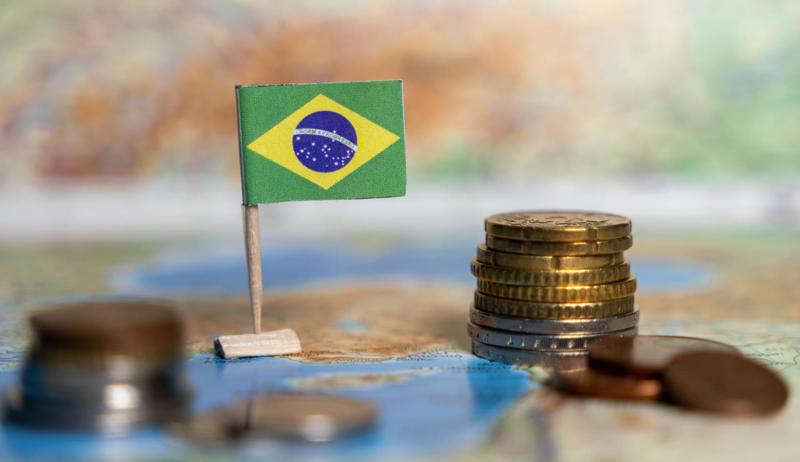 Plenário do Senado aprova, por unanimidade, projeto de apoio a exportadores brasileiros. 