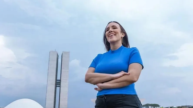 Paula Coradi é presidente do Psol.