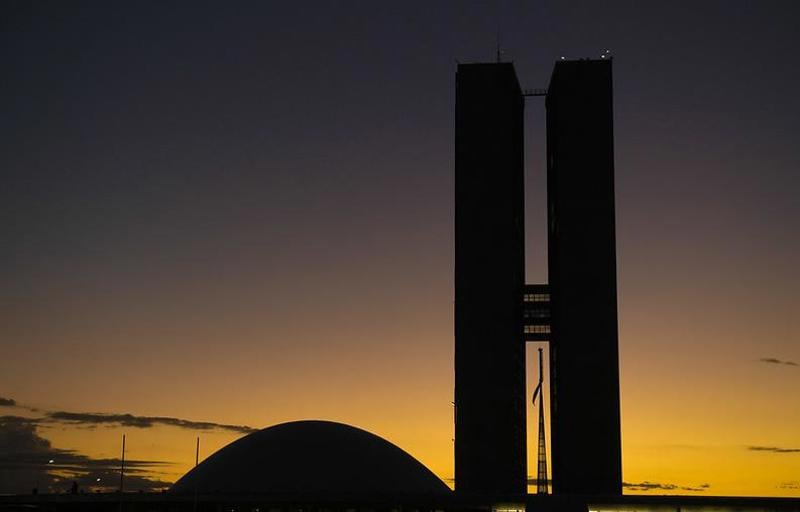 Para o Senado, regras para afastamento de presidente da República devem ser aplicadas para impeachment de ministros do Supremo.