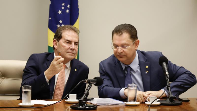 Bancada do PL permanece sem acordo com o relator após segunda reunião.