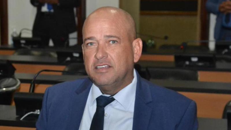 Operação Estado Anômico mobiliza PF, Receita e MP na Bahia contra organização criminosa ligada a deputado.