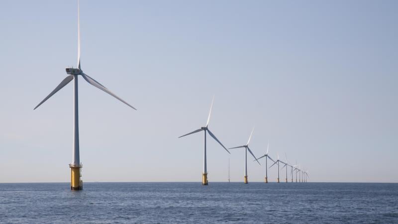 O custo para usinas pode variar de 52 a 64 dólares por megawatt-hora.