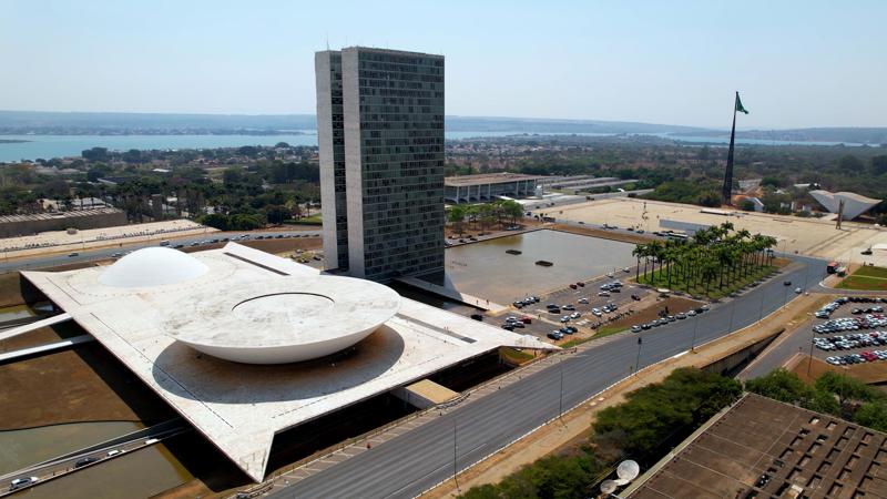 Orçamento com metas claras e recursos bem distribuídos aproxima o Estado das realidades locais e impulsiona o crescimento equilibrado do país.