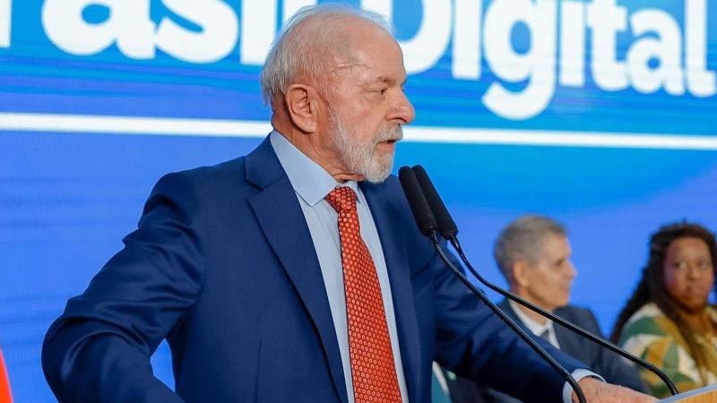 Sem arrecadação esperada, Lula corre o risco de precisar congelar despesas às vésperas do período eleitoral.