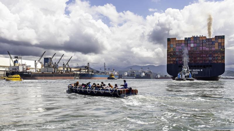 Interesses privados não podem se sobrepor ao desenvolvimento nacional.