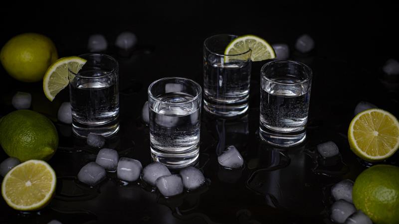 Projeto cria sistema nacional para rastrear bebidas e coibir fraudes.