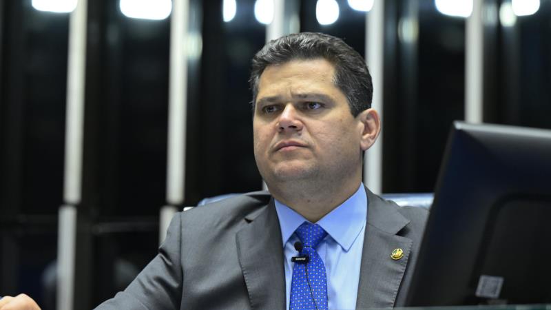 Alcolumbre expressou os votos para que o acordo inicie um período de paz no Oriente Médio, e cobrou cumprimento dos termos.