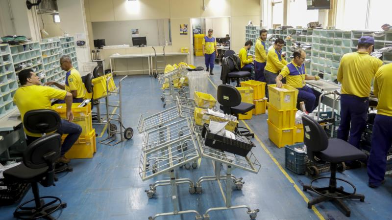 Operação de R$ 20 bilhões articulada pelo governo Lula transforma estatal em reduto político.