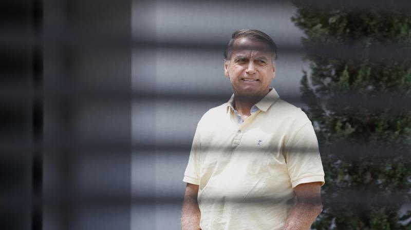 Bolsonaro pretende fazer a comemoração em 18 de outubro.