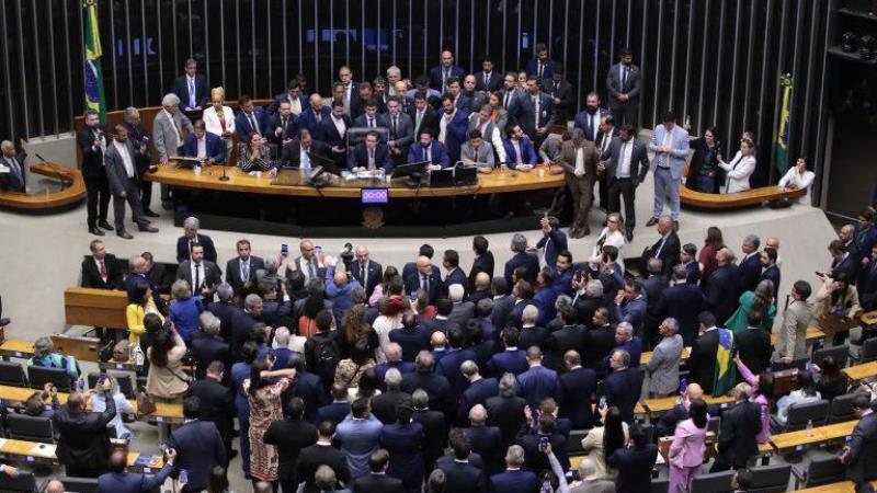 Ocupação ocorreu após prisão domiciliar de Bolsonaro ser decretada.