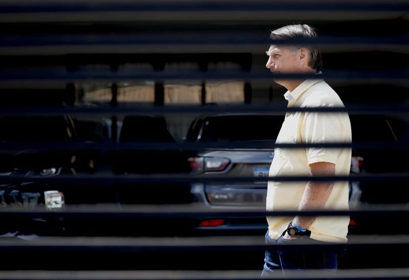 Bolsonaro está em prisão domiciliar desde 4 de agosto. Ex-presidente foi condenado a 27 anos de prisão pelo Supremo e pode começar a cumprir a pena após a análise de recurso.