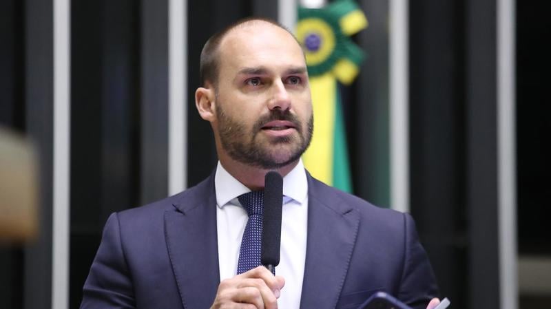 Defensoria Pública foi acionada para defender Eduardo após o fim do prazo para ele indicar um advogado.