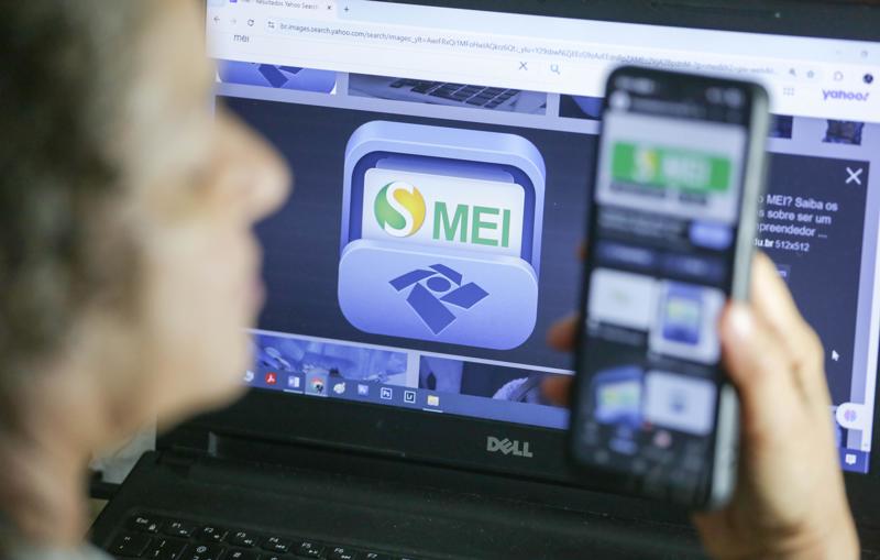 Senado avança com projeto que eleva limite de faturamento do MEI para R$ 140 mil por ano