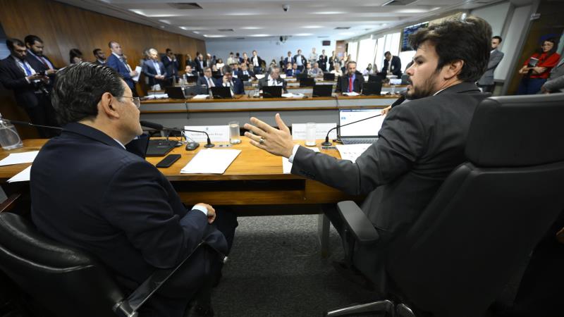 Matéria foi editada em 11 de julho. Matéria foi editada em 11 de julho.