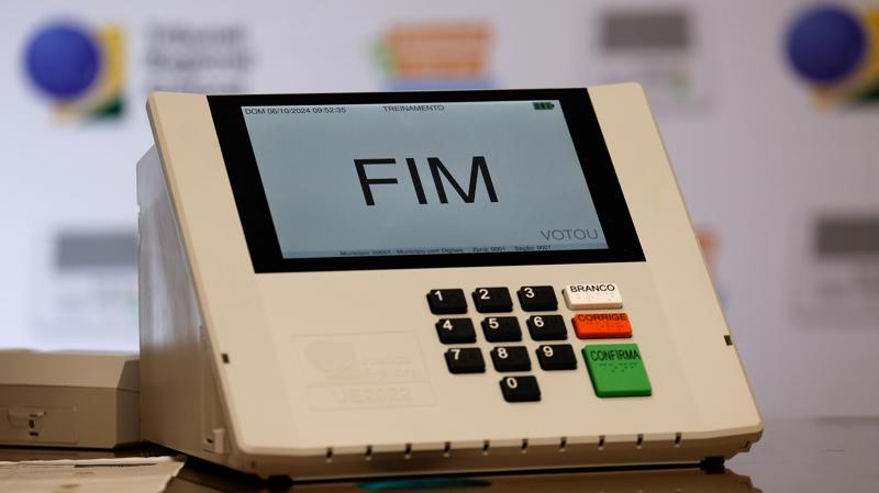 Com o país tomado pela violência, candidatos terão de mostrar mais que slogans para reconquistar a confiança popular. Com o país tomado pela violência, candidatos terão de mostrar mais que slogans para reconquistar a confiança popular.