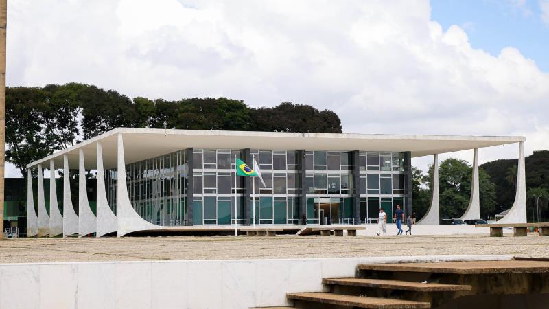 Indicação ao STF valoriza o servidor de carreira e o jurista que alia técnica, ética e empatia em defesa do interesse público. Indicação ao STF valoriza o servidor de carreira e o jurista que alia técnica, ética e empatia em defesa do interesse público.