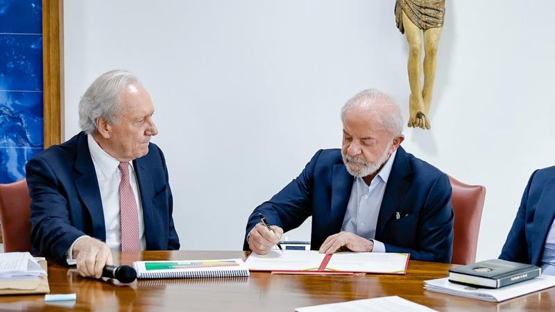 Projeto prevê aumento de penas e novos instrumentos para investigação policial. Projeto prevê aumento de penas e novos instrumentos para investigação policial.