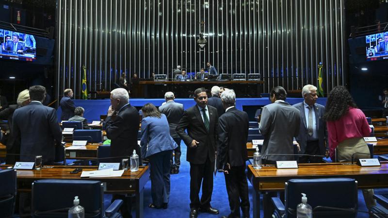 Plenário do Senado Federal durante sessão deliberativa desta terça-feira.